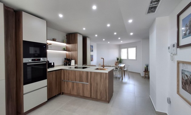 Apartment / flat - Sale - Torrevieja - Playa Acequion