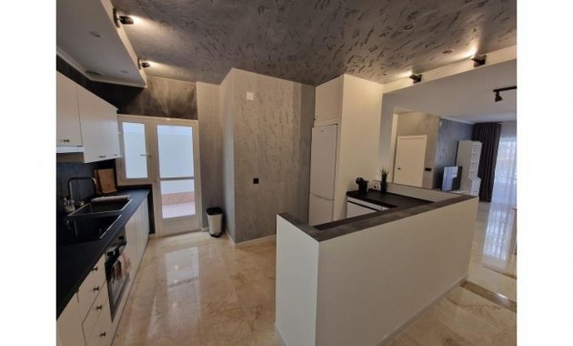 Apartment / flat - Sale - Torrevieja - Playa del cura