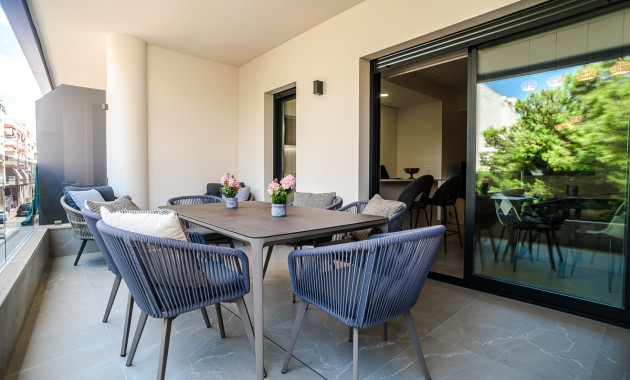 Apartment / flat - Sale - Torrevieja - Playa del Cura