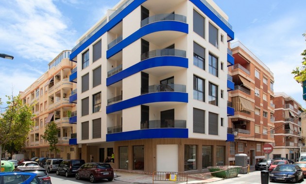 Apartment / flat - Sale - Torrevieja - Playa Del Cura