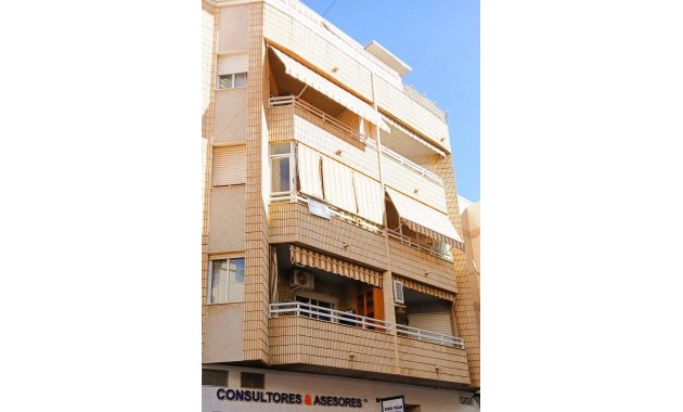 Apartment / flat - Sale - Torrevieja - torrevieja