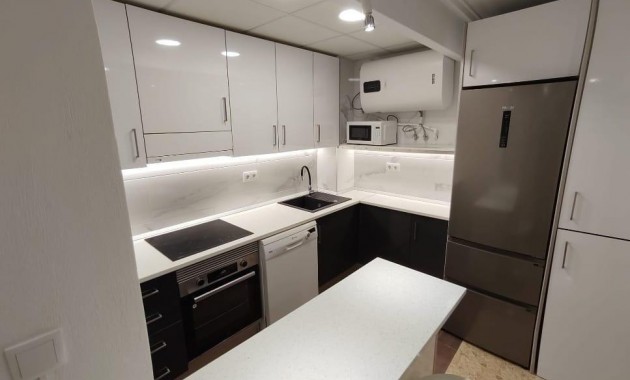 Apartment / flat - Sale - Torrevieja - torrevieja