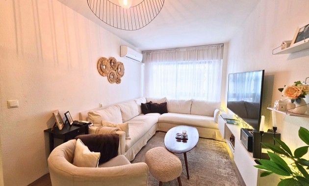 Apartment / flat - Sale - Torrevieja - torrevieja