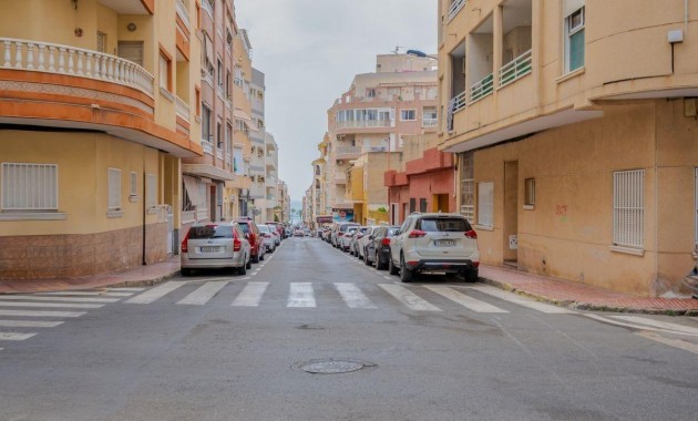 Apartment / flat - Sale - Torrevieja - torrevieja