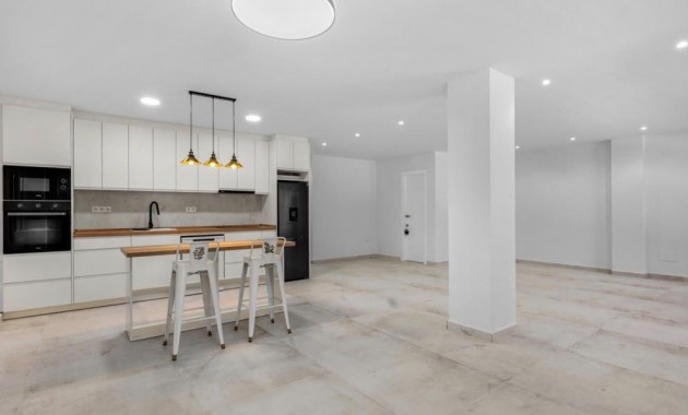 Apartment / flat - Sale - Torrevieja - torrevieja