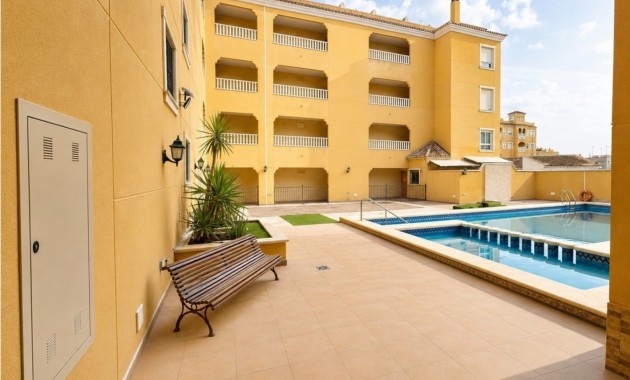 Appartement / flat - Herverkoop - Almoradi - Almoradi - Town