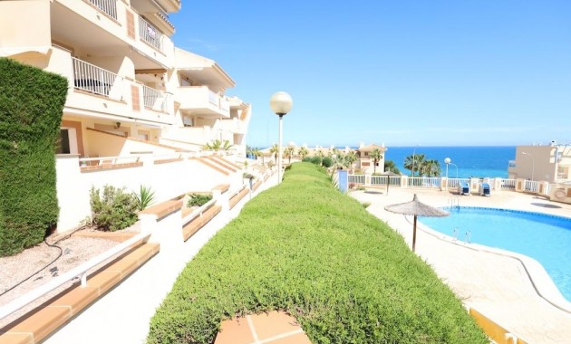 Appartement / flat - Herverkoop - Orihuela Costa - Campoamor