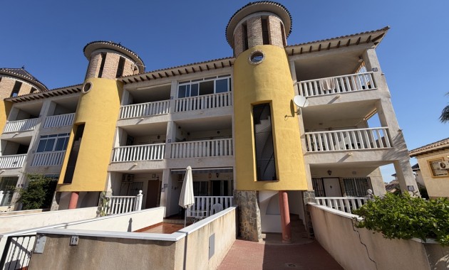 Appartement / flat - Herverkoop - Orihuela Costa - Villamartin