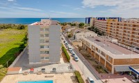 Appartement / flat - Herverkoop - Punta Prima - ES-48094