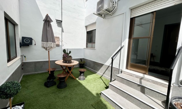 Appartement / flat - Herverkoop - Torremendo - Torremendo