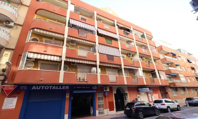 Appartement / flat - Herverkoop - Torrevieja - Centro