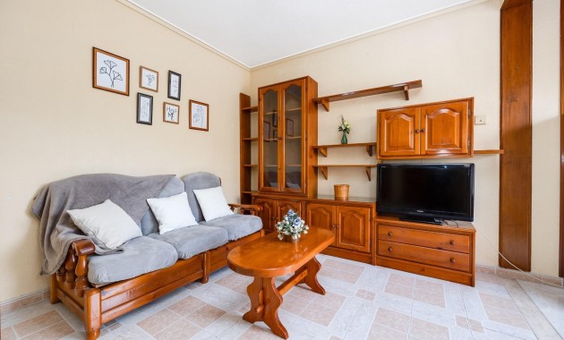 Appartement / flat - Herverkoop - Torrevieja - Estacion de autobuses