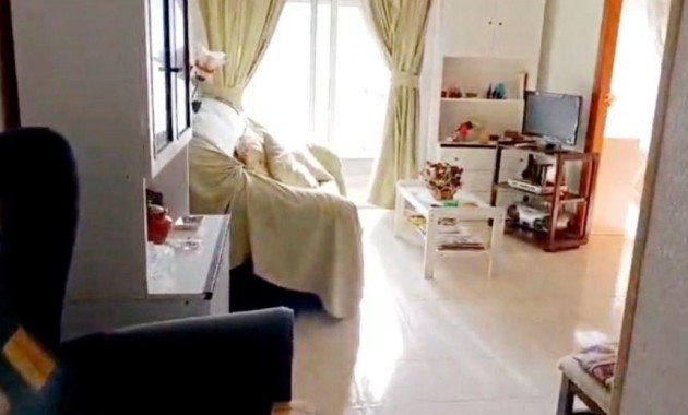 Appartement / flat - Herverkoop - Torrevieja - Estacion de autobuses