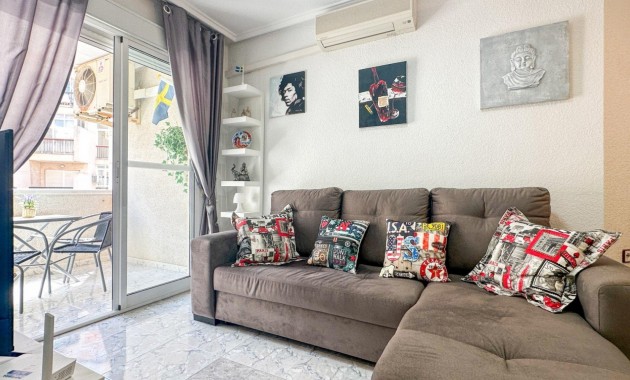 Appartement / flat - Herverkoop - Torrevieja - Estacion de autobuses