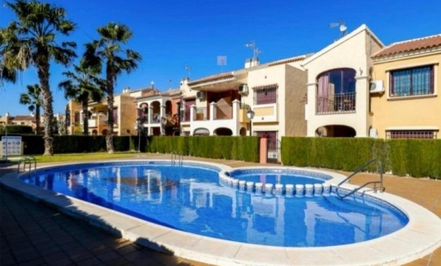 Appartement / flat - Herverkoop - Torrevieja - La Siesta - El Salado - Torreta