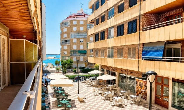 Appartement / flat - Herverkoop - Torrevieja - Playa Acequion