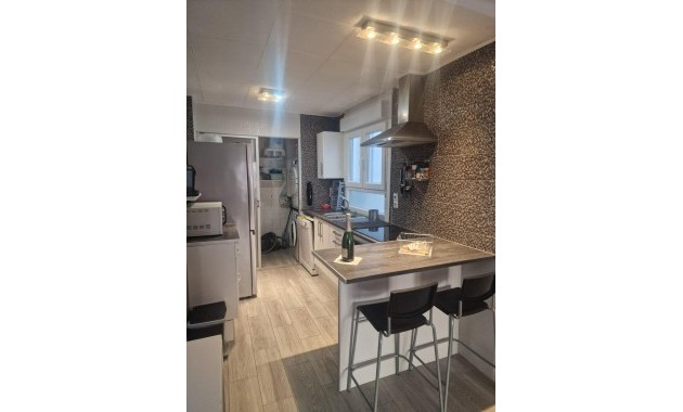 Appartement / flat - Herverkoop - Torrevieja - Playa del cura