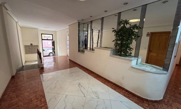 Appartement / flat - Herverkoop - Torrevieja - torrevieja