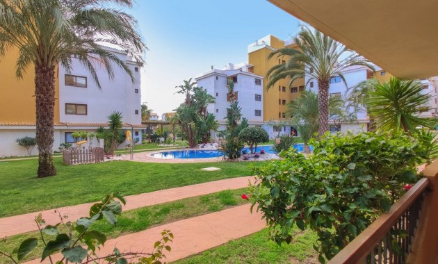 Appartement / flat - Vakantie verhuur - Punta Prima - La Entrada