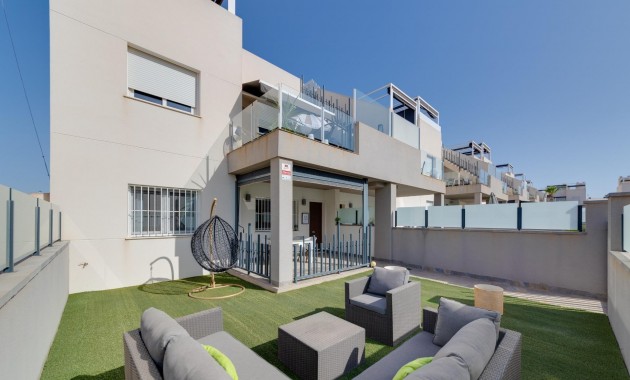 Bungalow - Herverkoop - Torrevieja - Aguas Nuevas