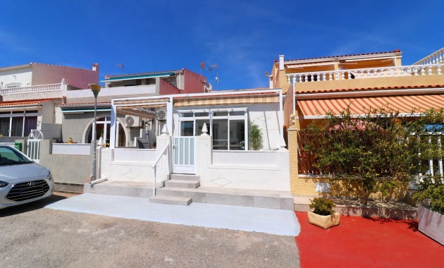 Bungalow - Herverkoop - Torrevieja - El Chaparral