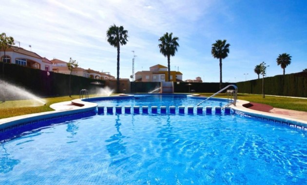 Bungalow - Herverkoop - Torrevieja - La Siesta - El Salado - Torreta