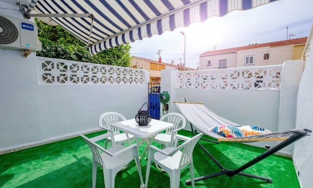 Bungalow - Herverkoop - Torrevieja - Playa de los Naufragos