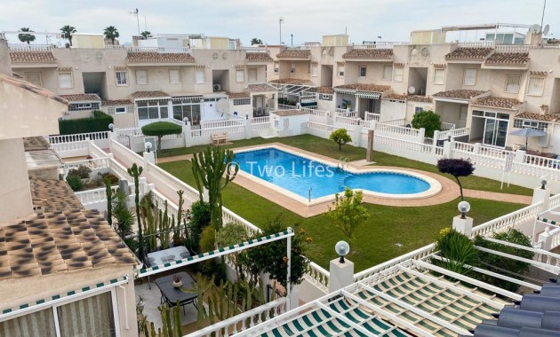 Bungalow - Herverkoop - Torrevieja - Sector 25