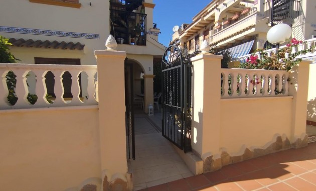 Bungalow - Herverkoop - Torrevieja - Torreblanca