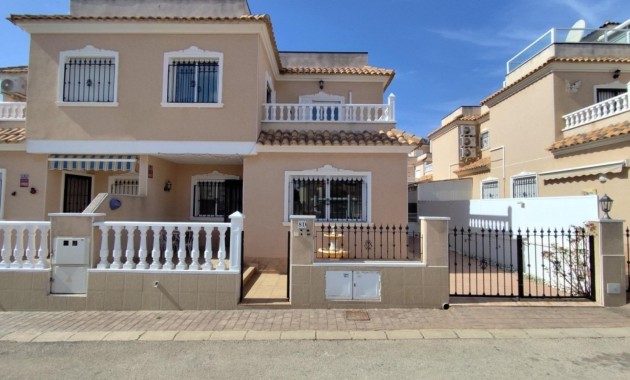 Bungalow - Sale - Orihuela Costa - Campoamor