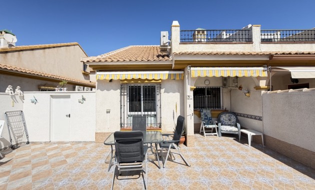 Bungalow - Sale - Orihuela Costa - La Zenia