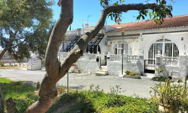 Bungalow - Sale - Torrevieja - La Siesta - El Salado - Torreta