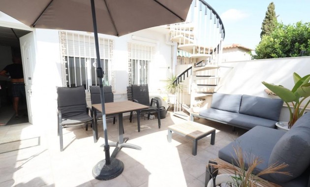 Bungalow - Sale - Torrevieja - La Siesta - El Salado - Torreta