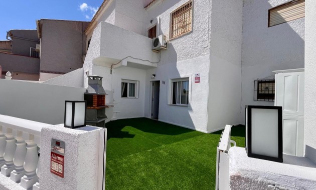 Bungalow - Sale - Torrevieja - Torretas