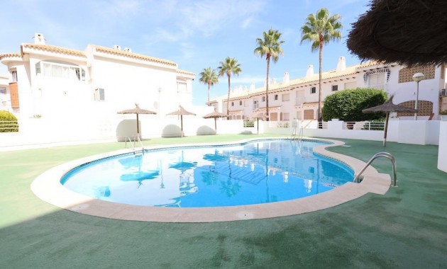 Bungalow - Venta - Orihuela Costa - Campoamor