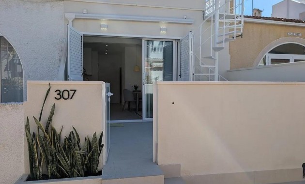 Bungalow - Venta - Torrevieja - La Siesta - El Salado - Torreta