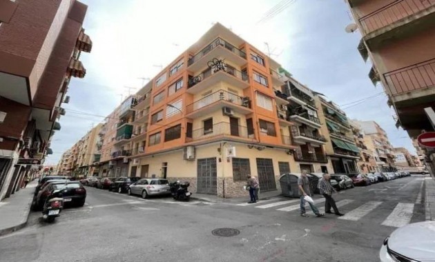 Commercial Unit - Sale - Alicante - Altozano