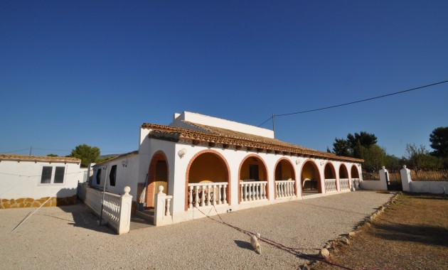 Country Property - Venta - Pinoso - Pinoso - Town