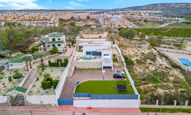 Detached Villa - Herverkoop - Algorfa - Lomas de La Juliana