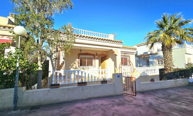 Detached Villa - Herverkoop - Algorfa - Montemar