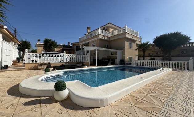 Detached Villa - Herverkoop - Ciudad Quesada - Ciudad Quesada - Town