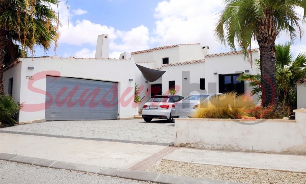Detached Villa - Herverkoop - El Valle Golf Resort - El Valle Golf Resort