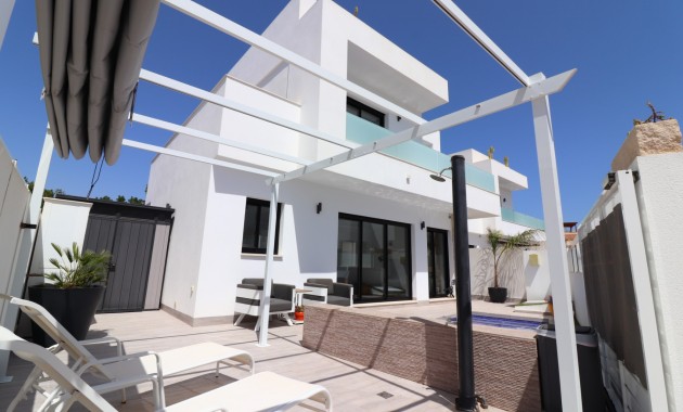 Detached Villa - Herverkoop - Los Montesinos - La Herrada