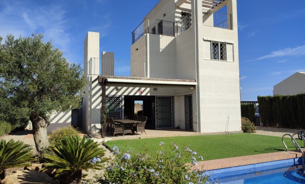Detached Villa - Herverkoop - Peraleja Golf Resort - Peraleja Golf Resort