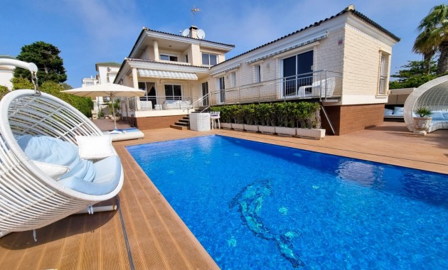 Detached Villa - Herverkoop - Torrevieja - La Mata