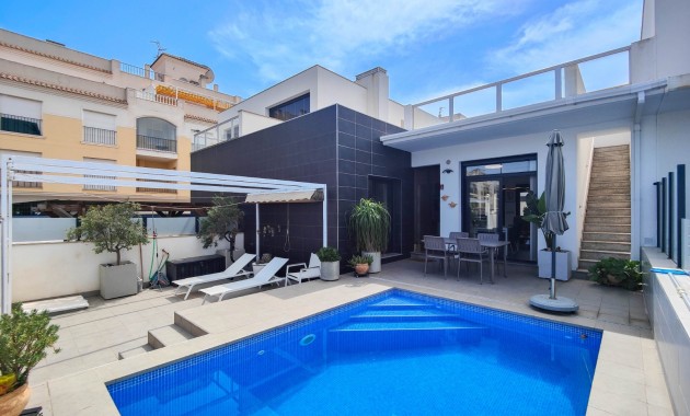 Detached Villa - Sale - Formentera del Segura - Formentera - Village