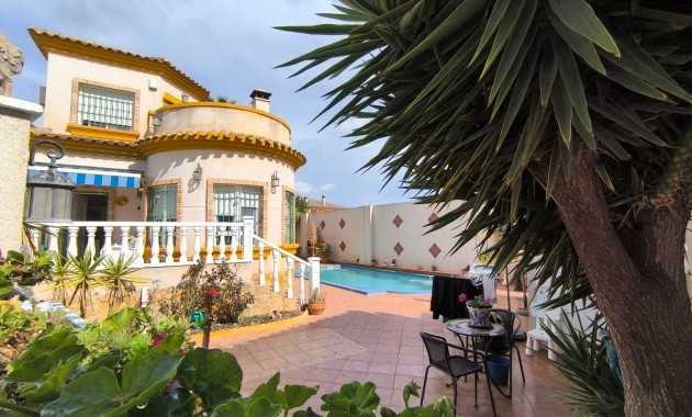 Detached Villa - Sale - Guardamar del Segura - El Raso