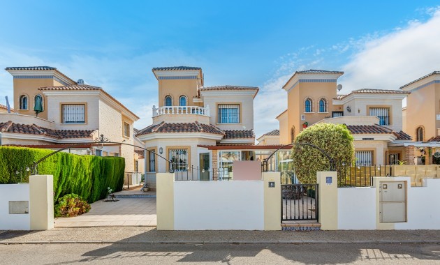Detached Villa - Sale - Guardamar del Segura - El Raso