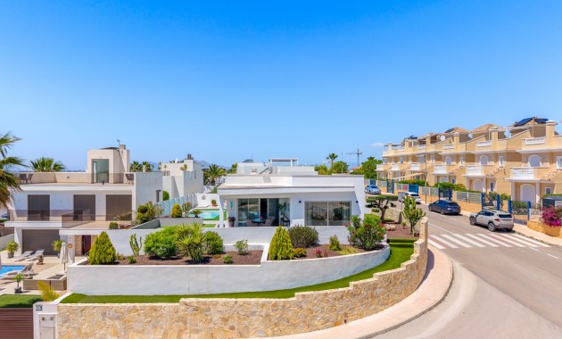 Detached Villa - Sale - La Marina - La Marina - Urbanization