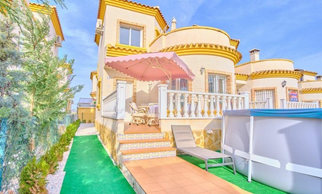 Detached Villa - Sale - Los Montesinos - La Herrada